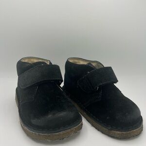 Naturino black suede toddle first shoes size 20